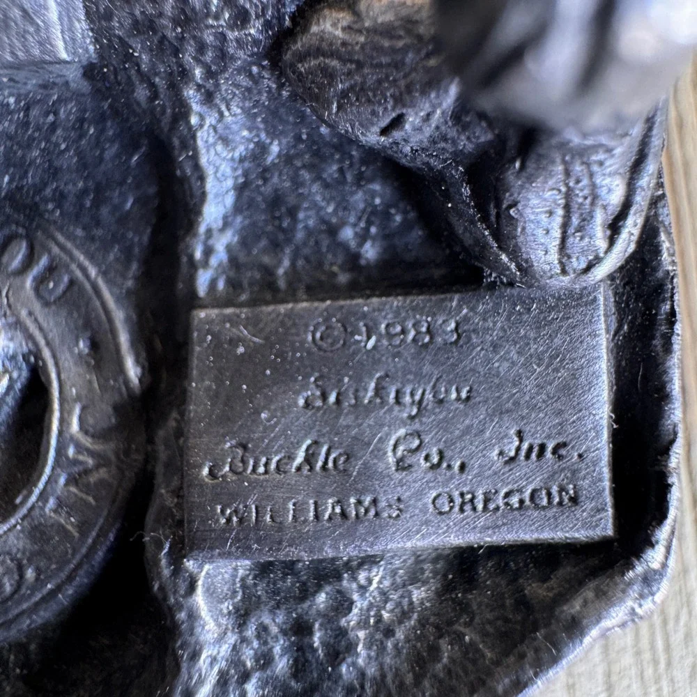 Vintage 1983 Siskiyou American Farmer Feeds The World Belt Buckle E-27 Pewter